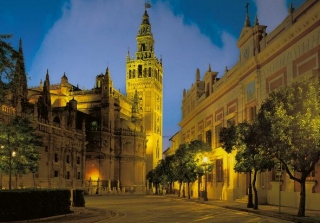 Giralda nocturna